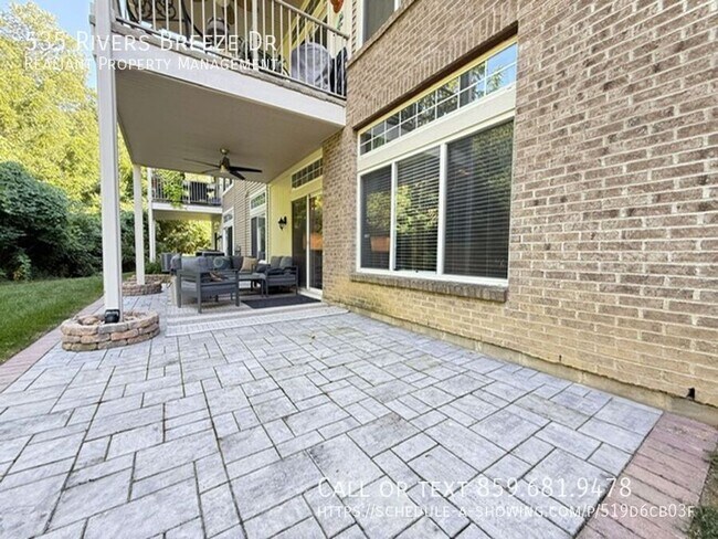 Building Photo - 535 Rivers Breeze Dr
