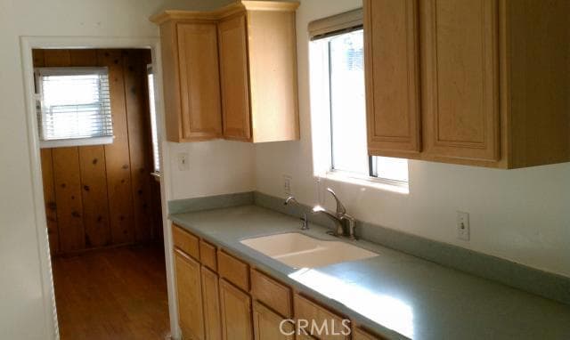 Primary Photo - 219 S Kendall Way