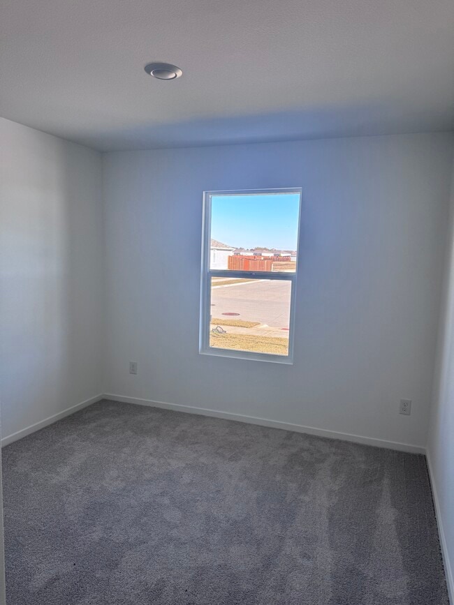 Building Photo - 5900 Crystal Water Wy