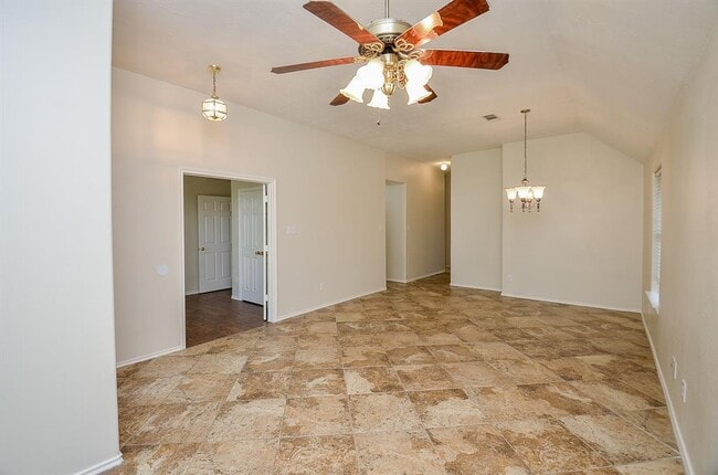Building Photo - 3268 Jessica Ct