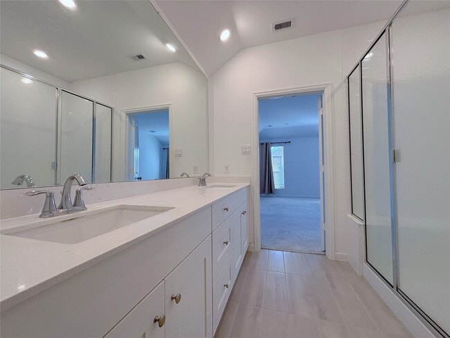 Building Photo - 30363 Tall Fescue Dr