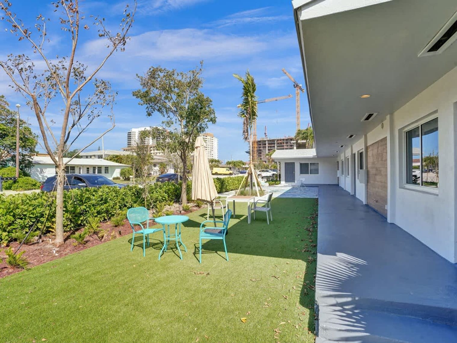 Building Photo - 3205 NE 9th St