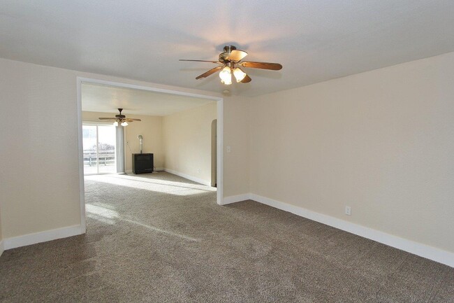 Building Photo - 321 West Blvd. New Plymouth