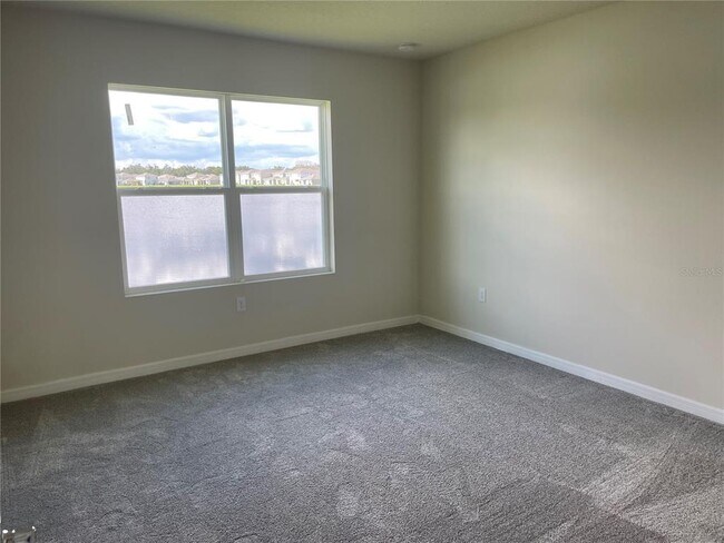 Building Photo - 1260 Regal King Dr