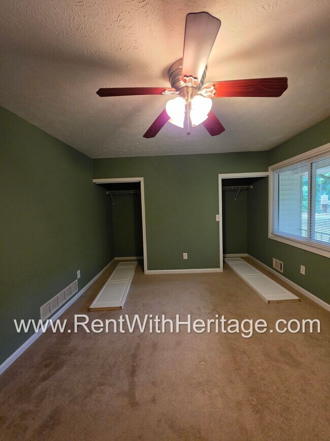 Building Photo - Gorgeous 4 Sided Brick Home/ Upgrades Galore/ Full Unfinished Basement