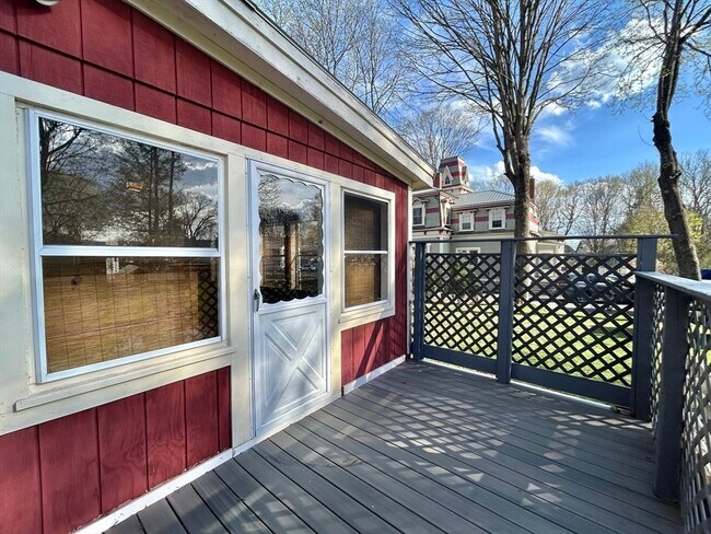 Building Photo - 48 Congress St