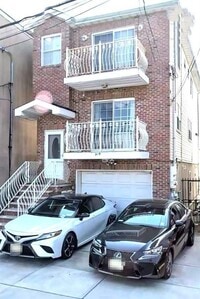 Building Photo - 919 Paterson Plank Rd