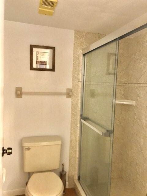 Building Photo - 5150 Willow Links