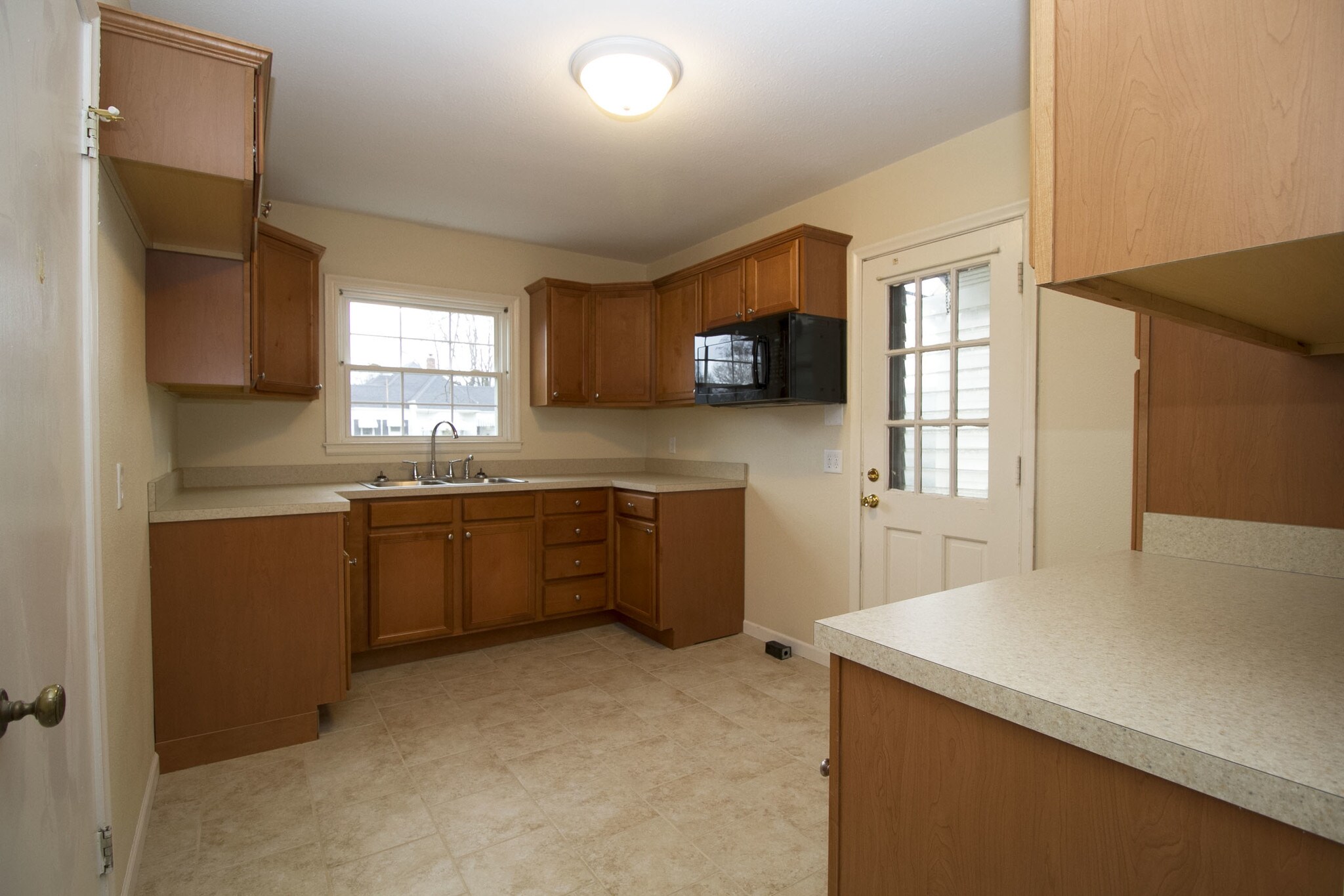 Building Photo - 3139 Cheltenham Rd