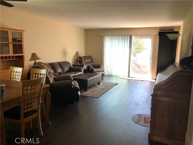 Building Photo - 18641 Oriente Dr