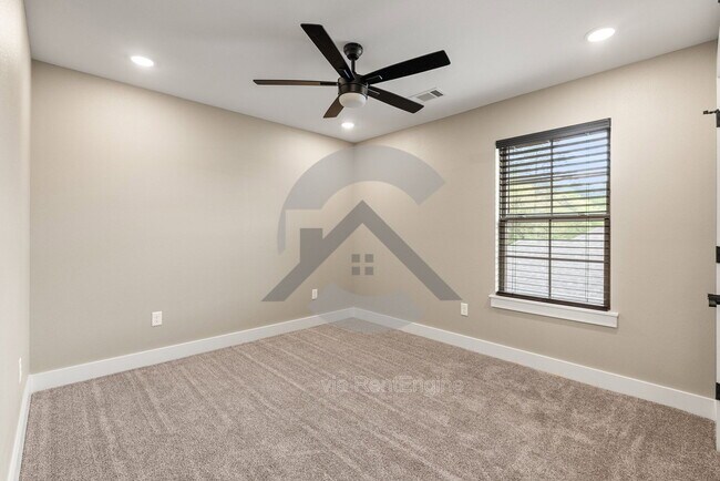 Building Photo - 1295 Acuff Ln