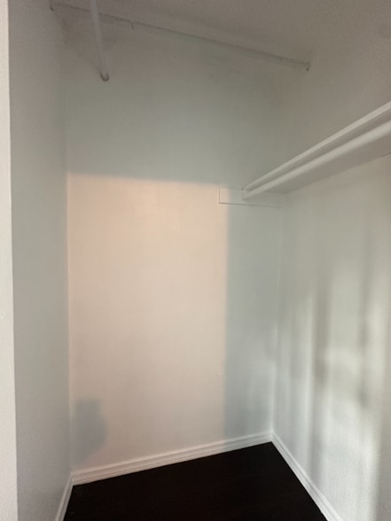 Building Photo - 10929 Buford Ave