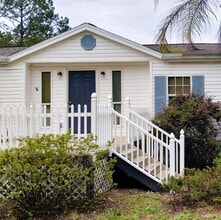 Building Photo - 2233 Indigo Ave