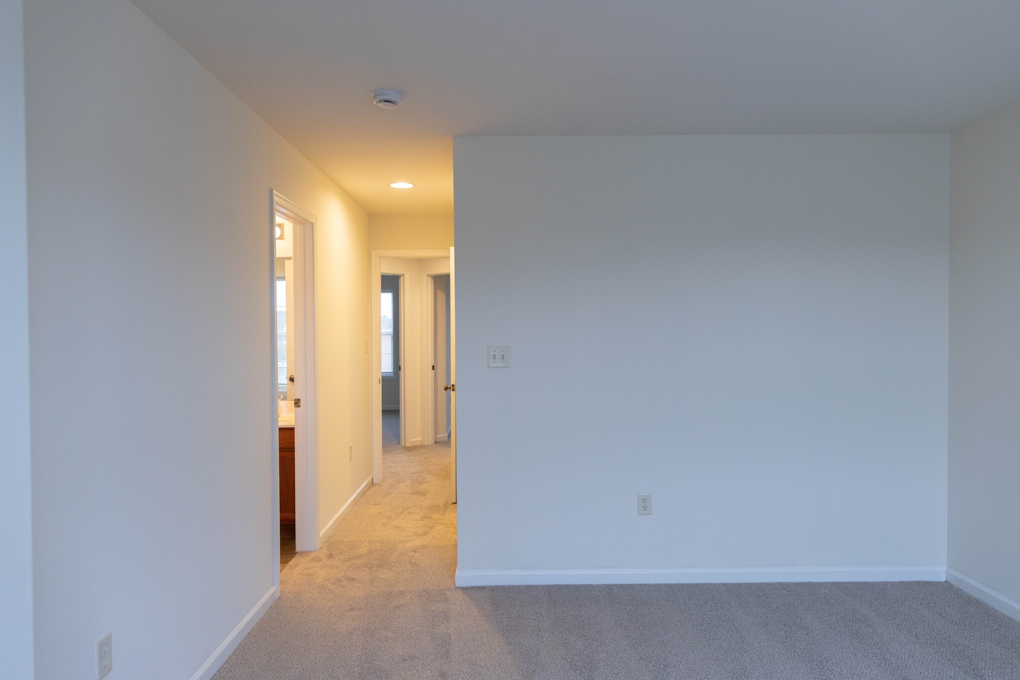 Building Photo - 44 Bethlehem Ln