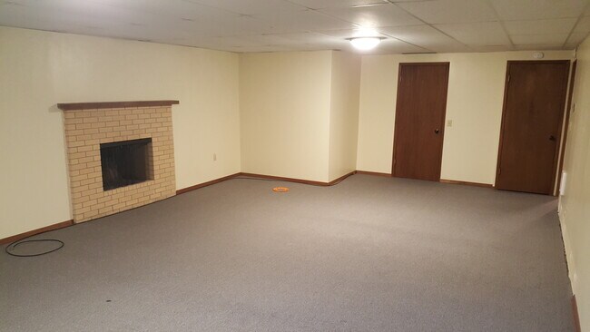 Building Photo - 13622 E 12th Ave