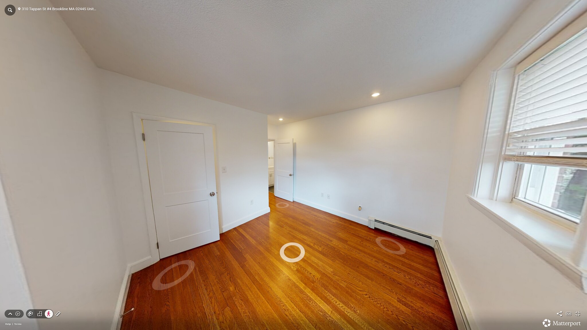 Building Photo - 322 Tappan St