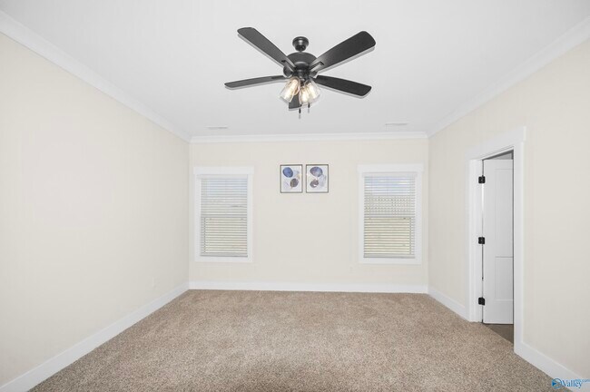 Building Photo - 65 Dylan Rd