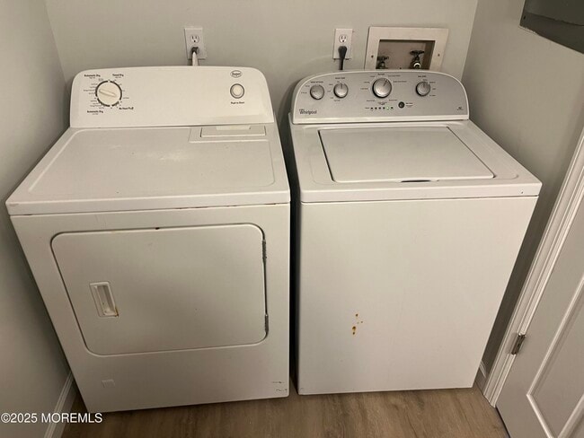 Building Photo - 12 A Diamond Dr