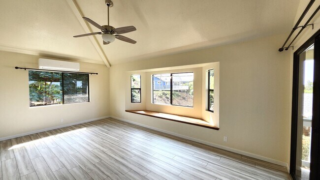 Building Photo - White, June K. (Waikoloa)