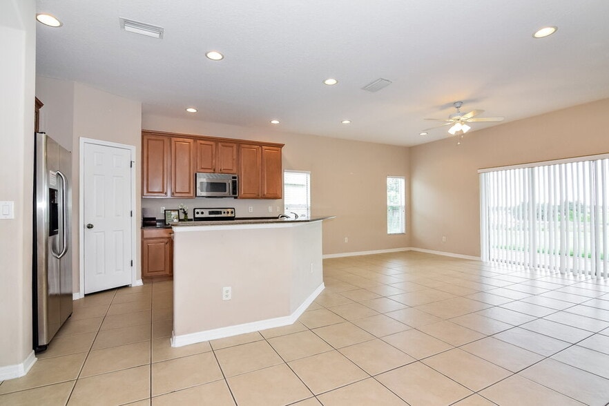 Building Photo - 2906 Copper Heigt Ct