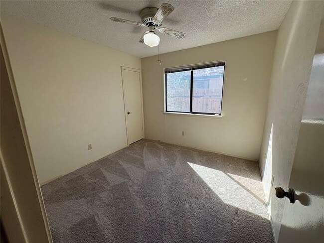 Building Photo - 1005 Wessex Way