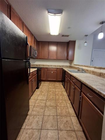 Building Photo - 5203 Bexar St