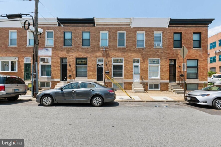 Building Photo - 604 S Eaton St