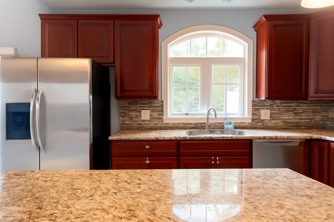 Building Photo - 3164 Lawrin Ct