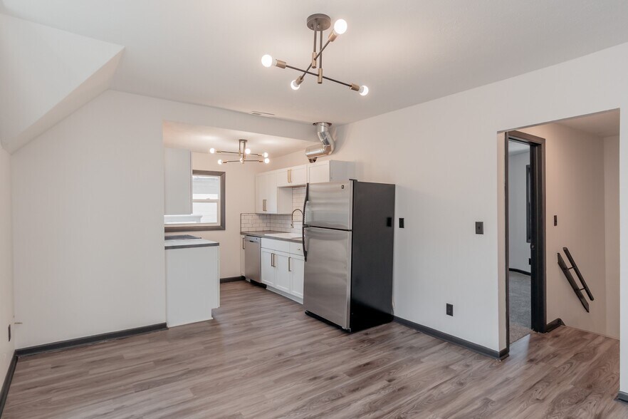 Building Photo - 2901 R St