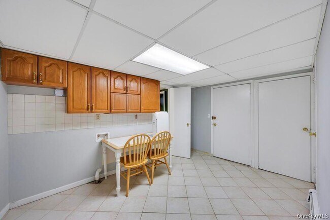 Building Photo - 59 Andover Ln
