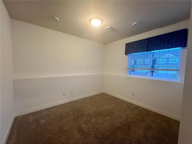 Building Photo - 3045 125th Ln NE