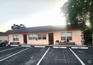 Building Photo - 4039 NW 31st Ave