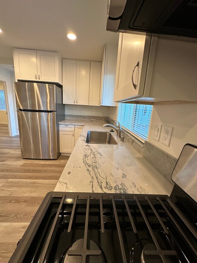 Building Photo - EGAN STREET TRIPLEX