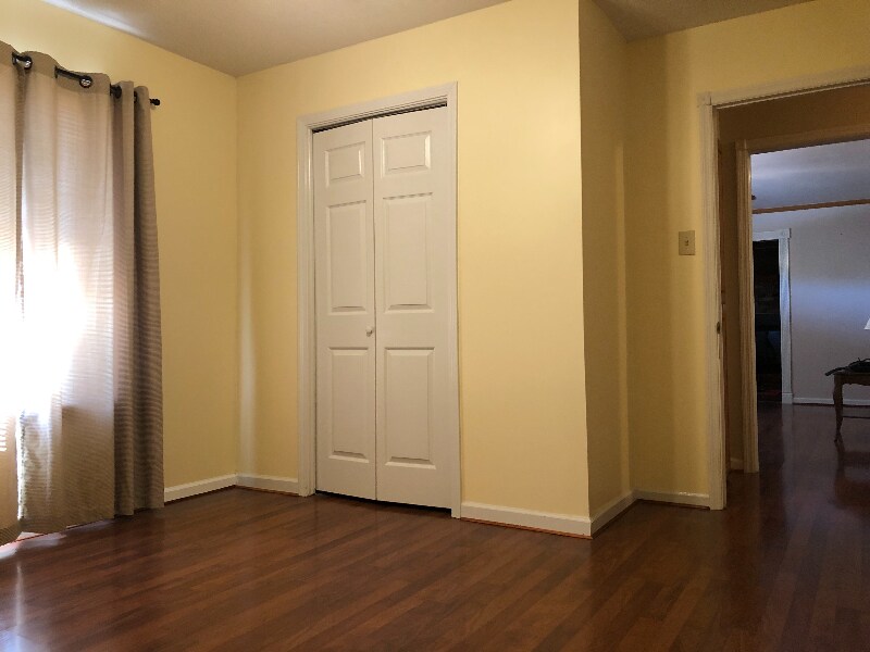 Building Photo - 506 K St