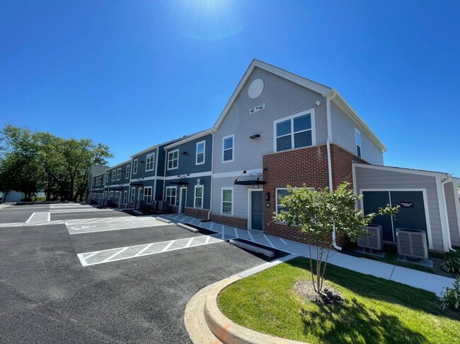 Building Photo - 5608 Bucknell Rd