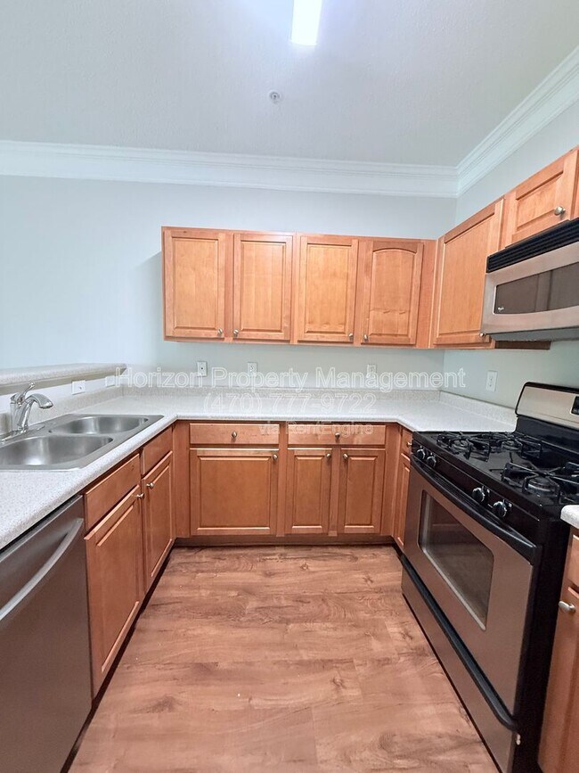 Building Photo - 296 Azalea Cir