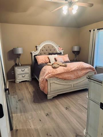 Building Photo - 2409 Monroe Dr