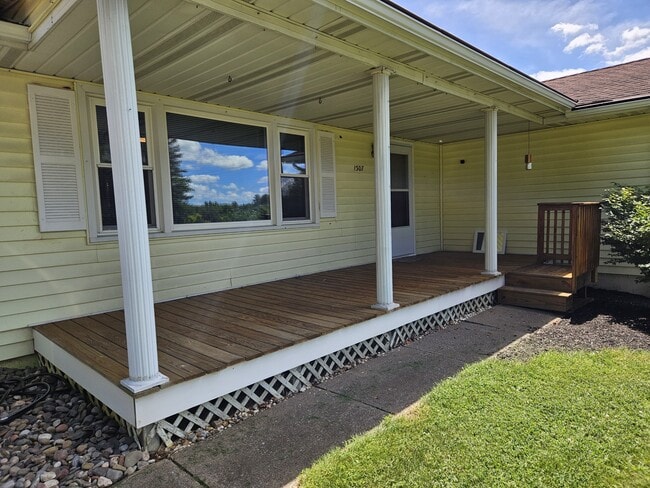 Building Photo - 1307 Harris St