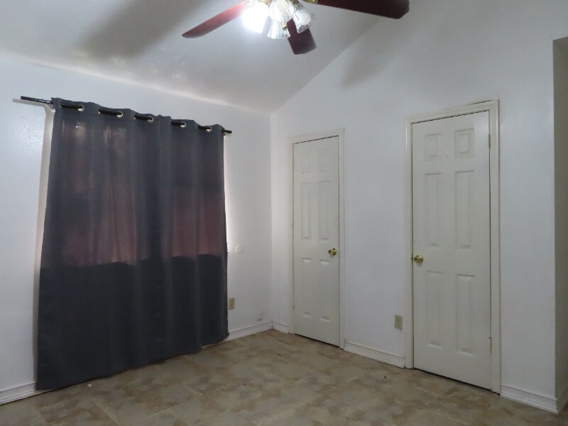 Building Photo - 12307 Currin Forest Dr
