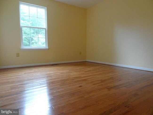 Building Photo - 1511 Pullman Dr