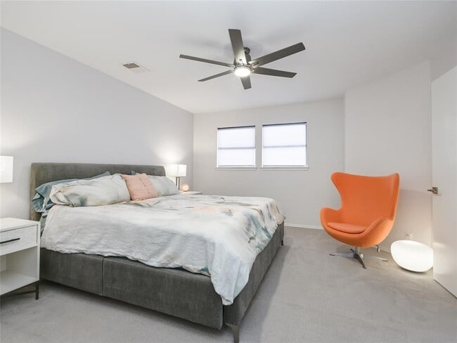 Building Photo - 4117 Bayberry Dr