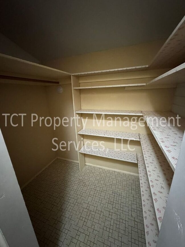 Building Photo - Sun City Home on Large Cul-de-sac lot