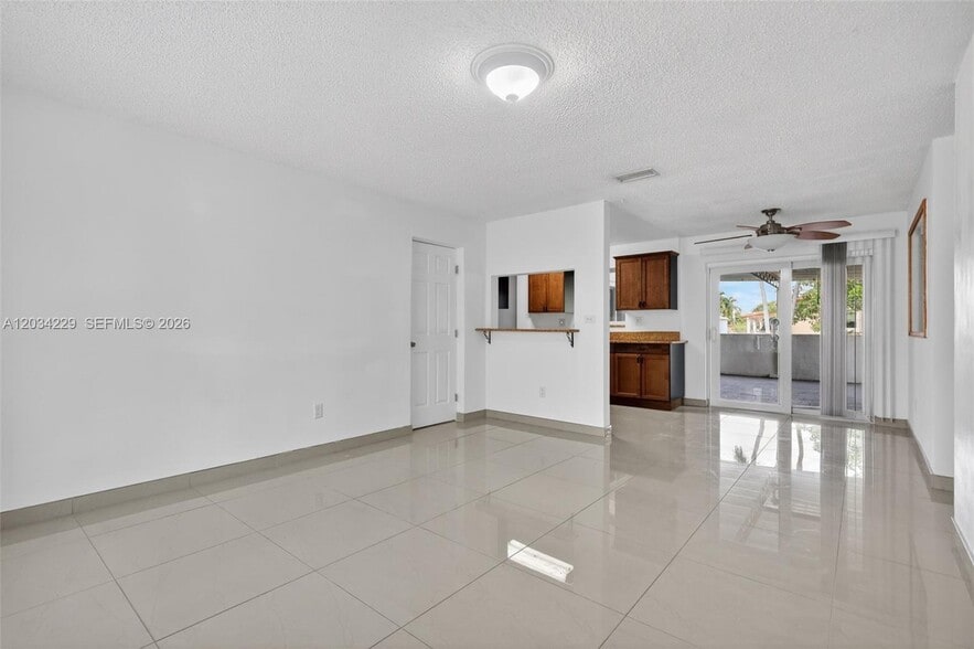 Building Photo - 17001 NW 53rd Ct