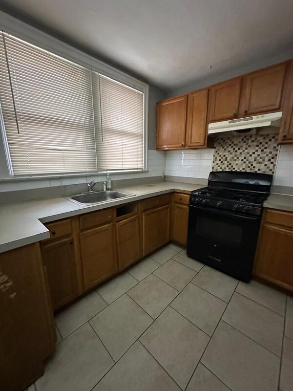 Building Photo - 5516 Westford Rd