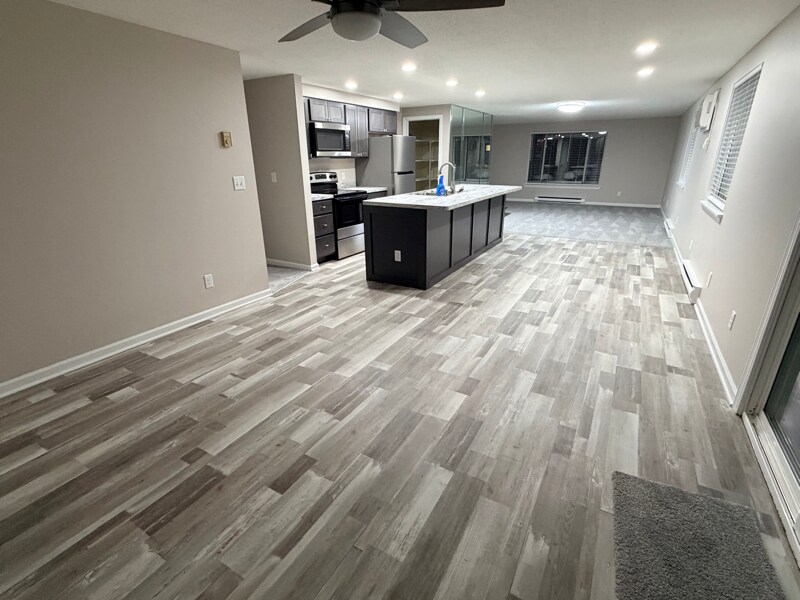 Building Photo - 2717 Oppenheim Ct