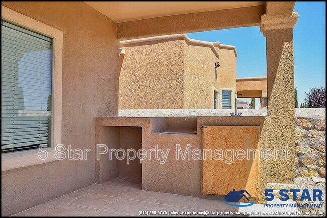 Building Photo - 14016 Rainbow Point Dr