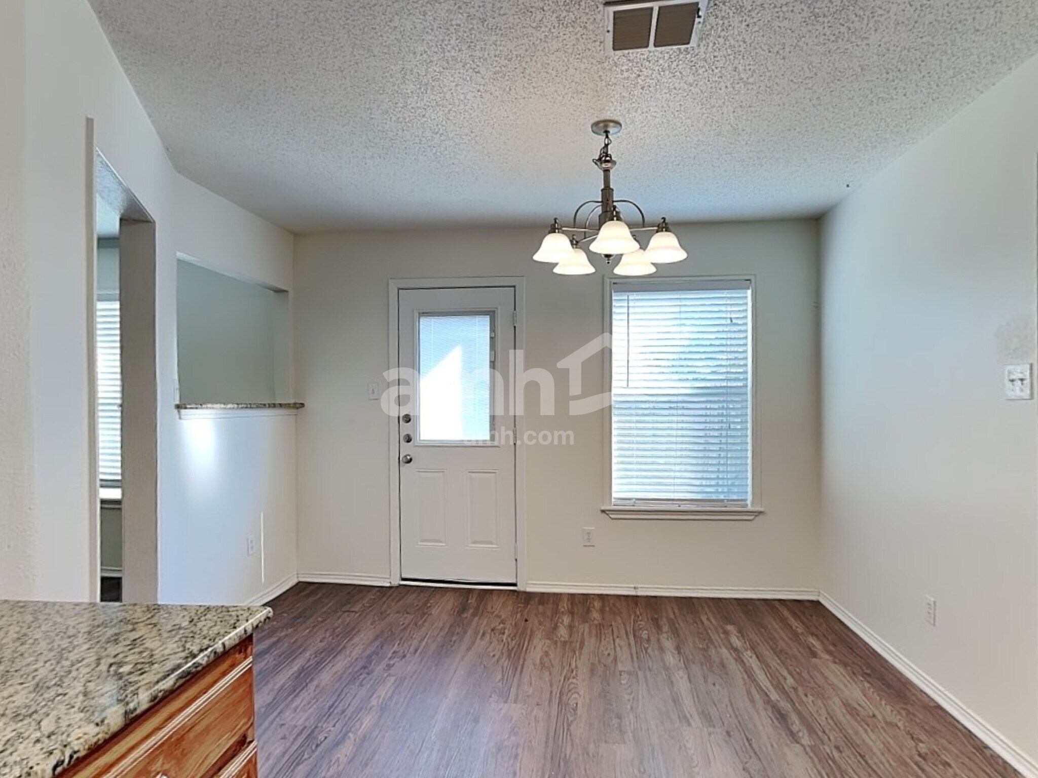 Building Photo - 1699 Wildrose Dr