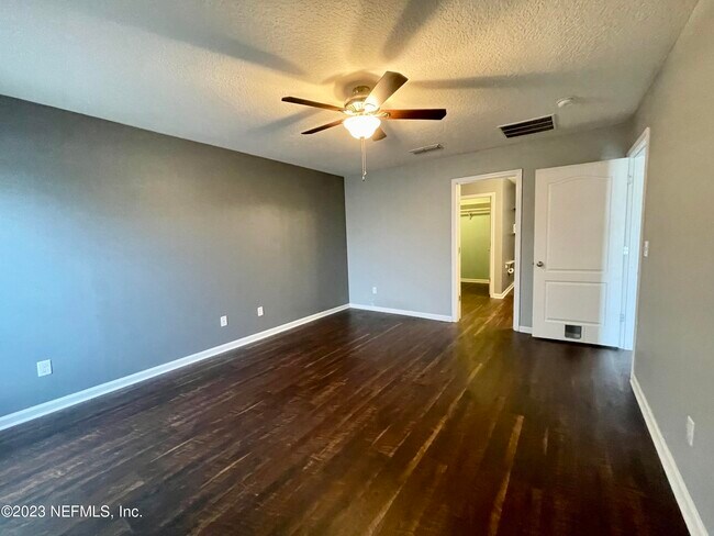 Building Photo - 15319 Bareback Dr