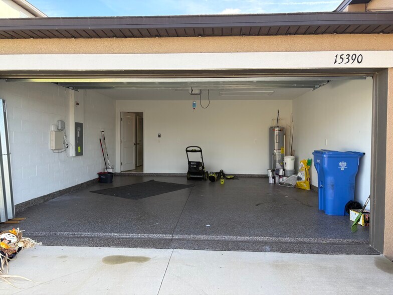 Building Photo - 15390 Sapphire Purple St