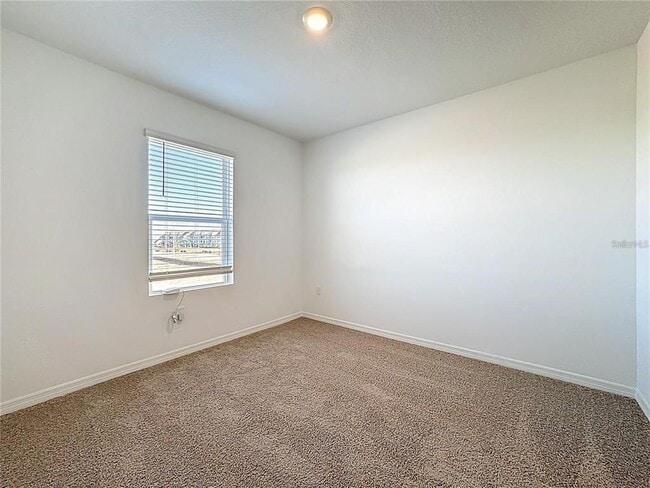 Building Photo - 2649 Olympic Ct